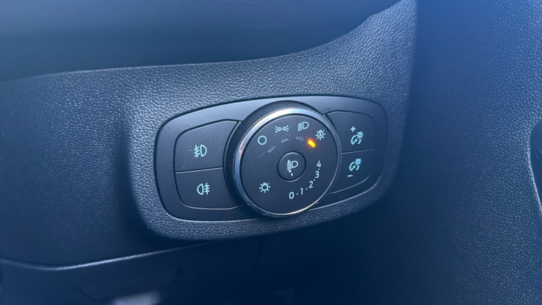 Ford Fiesta 1.0 EcoBoost Hybrid mHEV 125 Titanium 5dr Petrol Hatchback